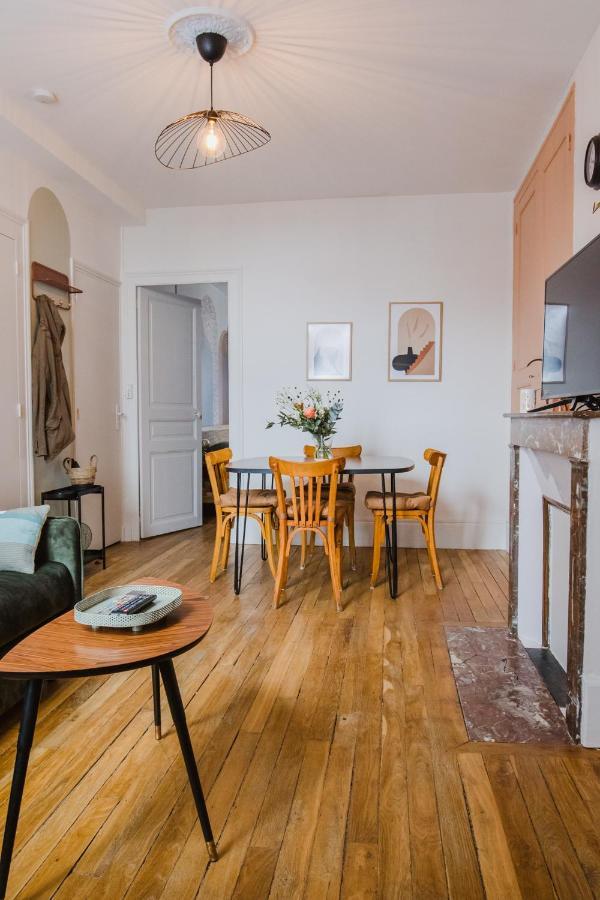 Passage de l'Horloge Appartement Auxerre Buitenkant foto